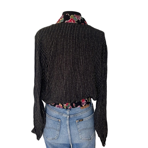 Vintage black floral striped blouse 6 - Picture 5 of 14